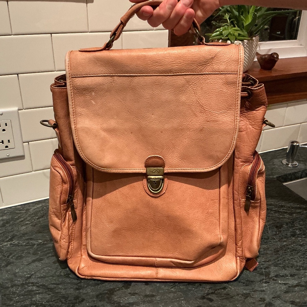 Vintage Volare unisex genuine leather backpack